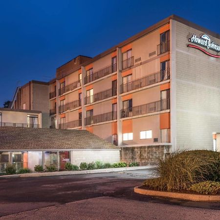Howard Johnson By Wyndham Milford/New Haven Exteriör bild